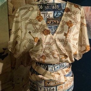 A Peach women’s blouse size M